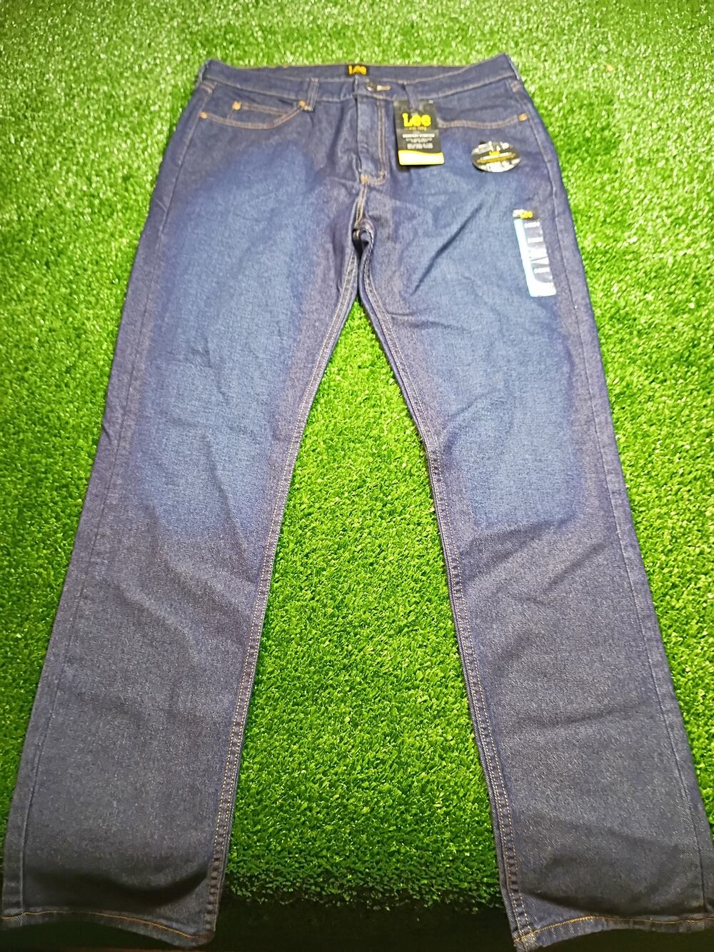 Lee Men's Legendary Denim Jeans - Classic 5-Pocket Design